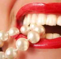 Повреждение эмали зуба