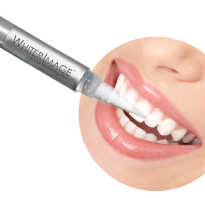 Как использовать карандаш для отбеливания зубов