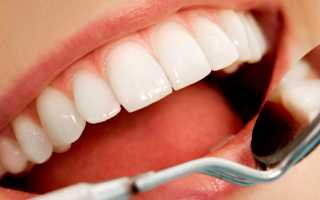 Домашнее средство для отбеливания зубов